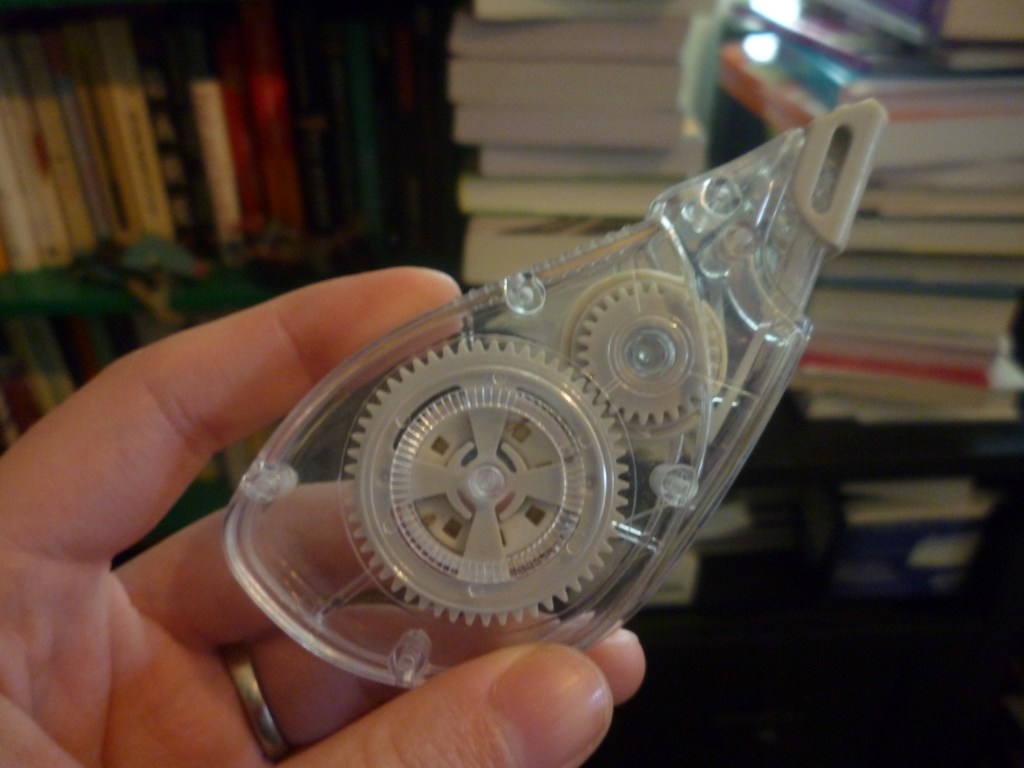 Supply Showdown: Tape-Style Versus Liquid White Out